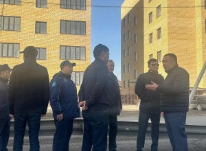 Глава города совершил пеший обход микрорайона Энергетик