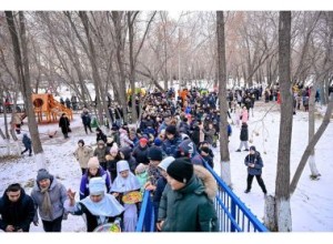 В Семее возобновила работу детская железная дорога