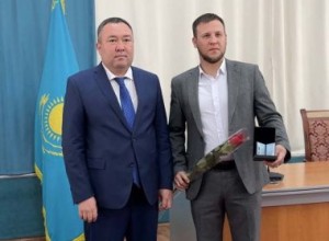 Тепловиков города наградили за успешное завершение отопительного сезона