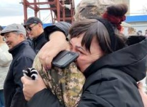 Семейчане чествовали солдат  
