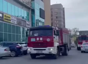 Тактические пожарные учения прошли в одном из торговых центров Семея