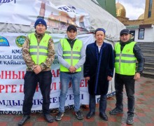 Для сбора гуманитарной помощи семейчане установили юрту
