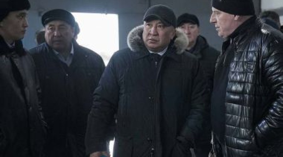 Аким Семея проверил работу теплоисточников