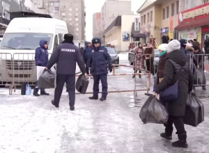 Не пострадавшие от пожара деньги обнаружены на выгоревшем рынке в Семее
