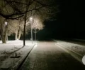 Таинственными кадрами сумрачной набережной поделилась семейчанка