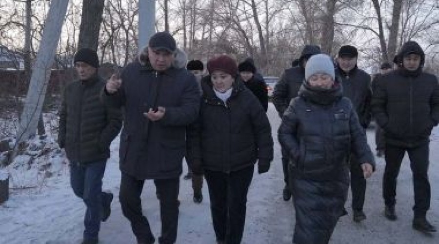 Аким города Талгат Муратов встретился с жителями дачных массивов Бобровка и Мурат